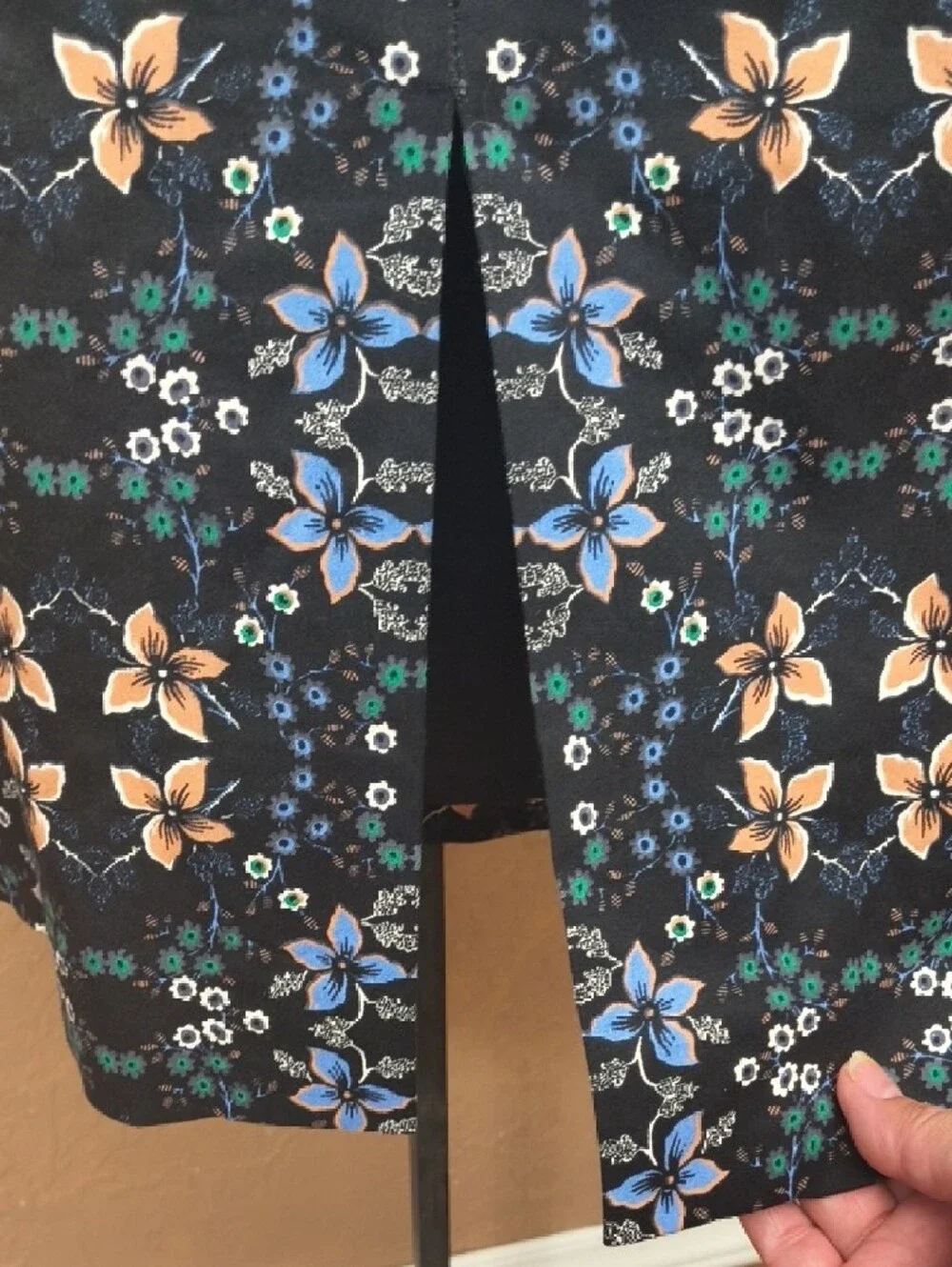 J. Crew Black Pencil Skirt with Blue & Peach Floral Print Size 6